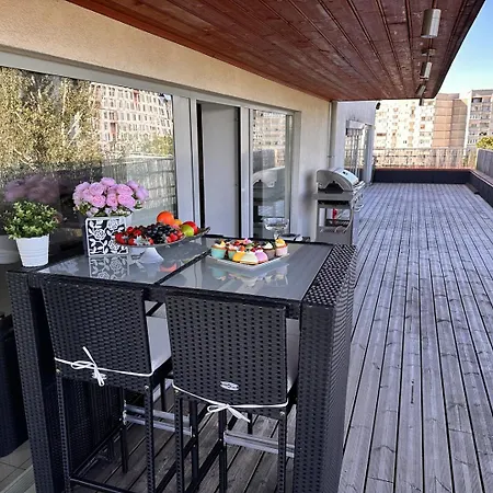 Delux Penthouse & Apartmán *