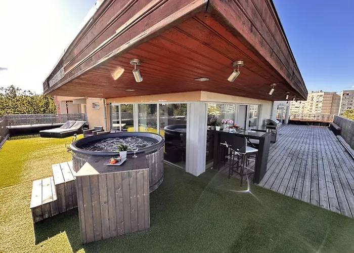 Dzīvoklis Delux Penthouse & Riga